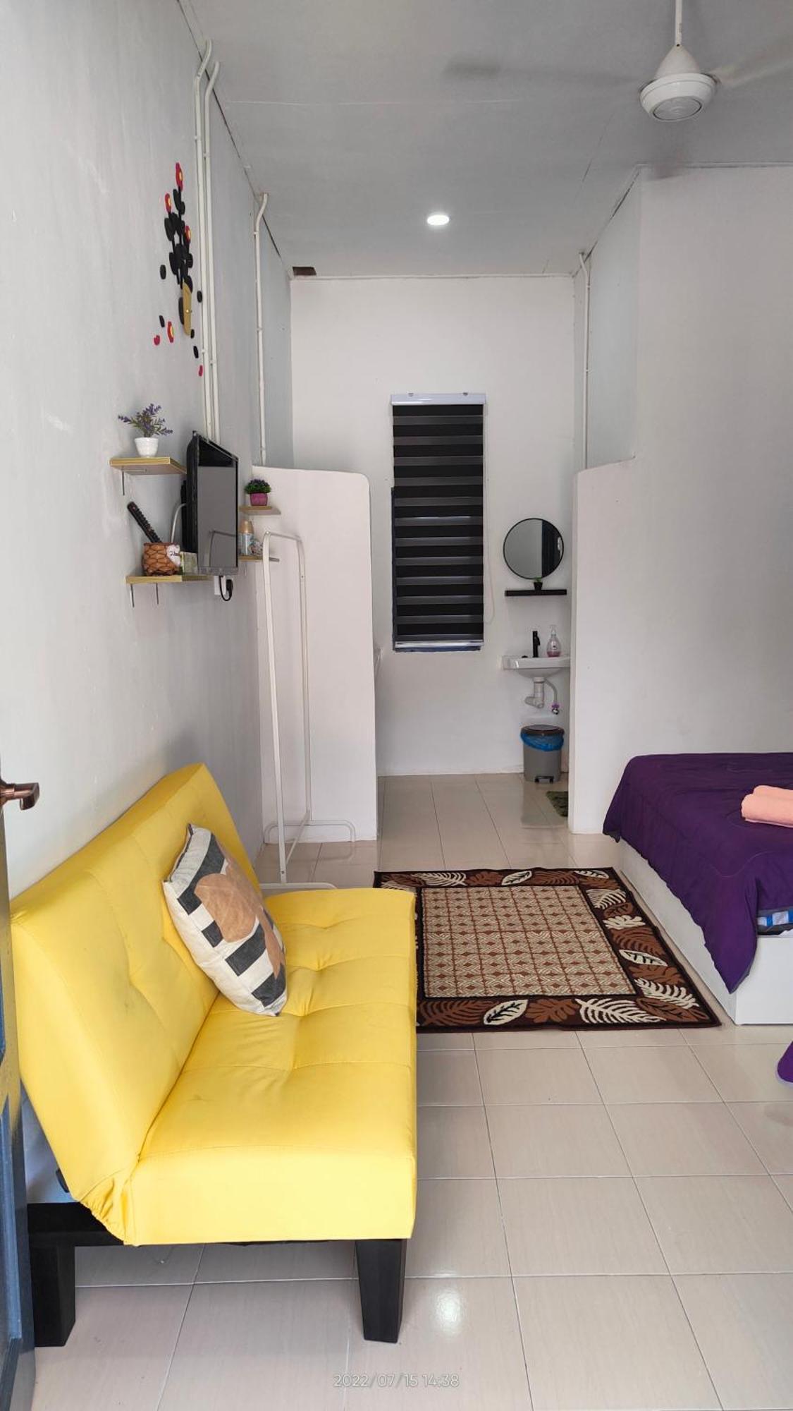 Laman Hanaz パンタイ・サナング 部屋 写真